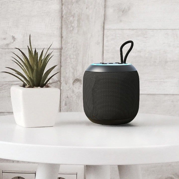 Outdoor Waterproof Bluetooth Speaker With Heavy Bass Card Support