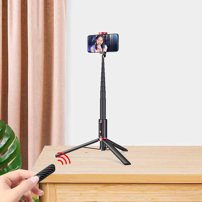 Extended Outdoor Tripod Stand For Mobile Live Streaming And Selfie Support